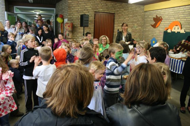 gal/2011/2011 Kita Pusteblume Bewegungszertifikat/IMG_2443.JPG